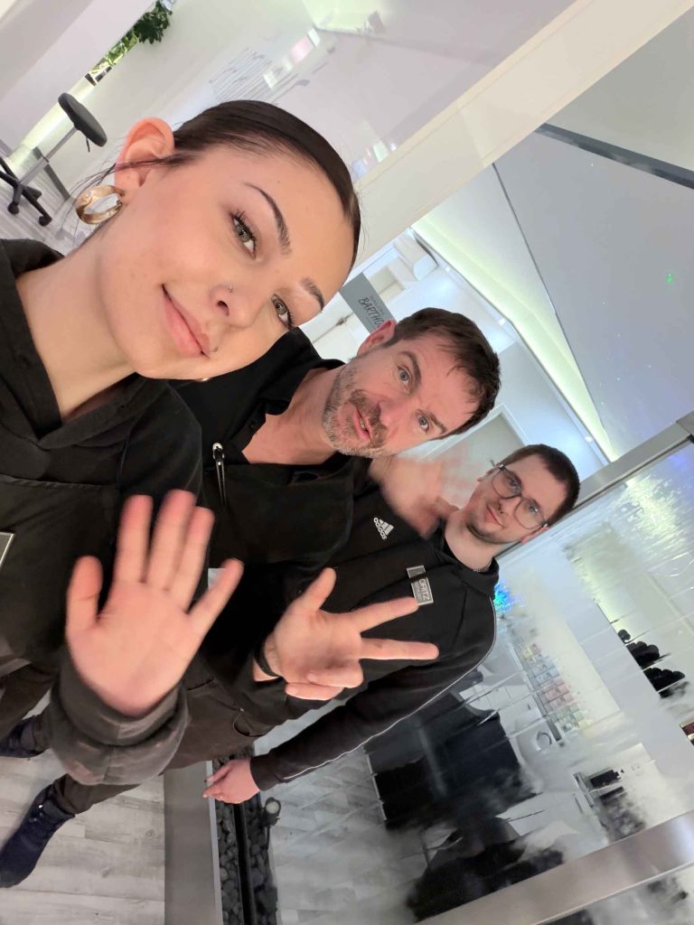 img 7253 (002) img 7253 (002)